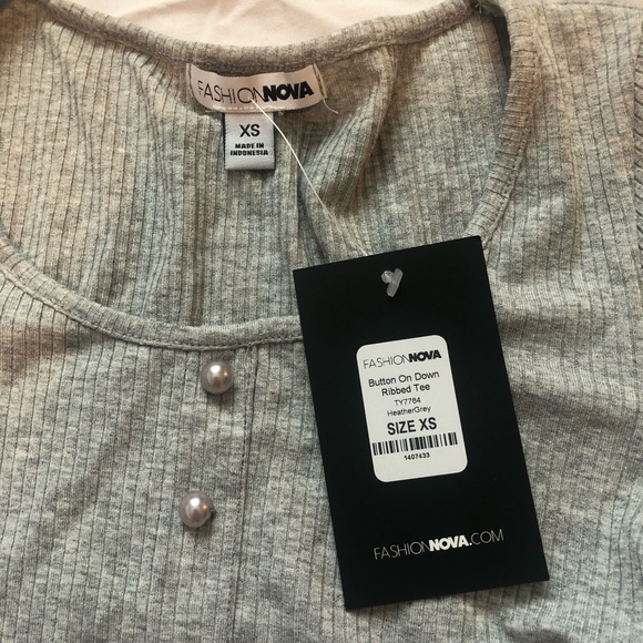 Button On Down Ripped Tee - Picture 3 of 5